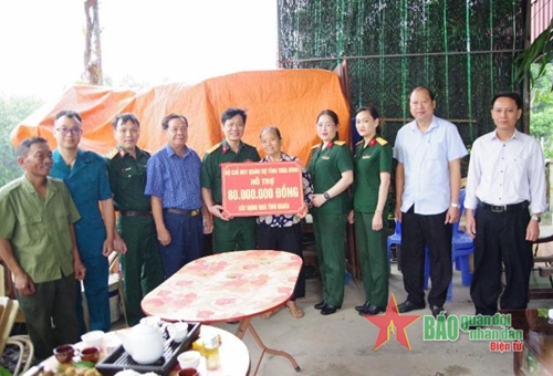 Bộ Chỉ huy Quân sự tỉnh Thái Bình hỗ trợ xây nhà tình nghĩa